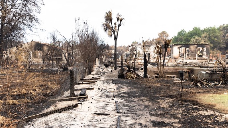 Incendies : «C’est la première journée un peu optimiste», se réjouit la préfère de Gironde ; 144.000 personnes autorisées à rentrer chez elles