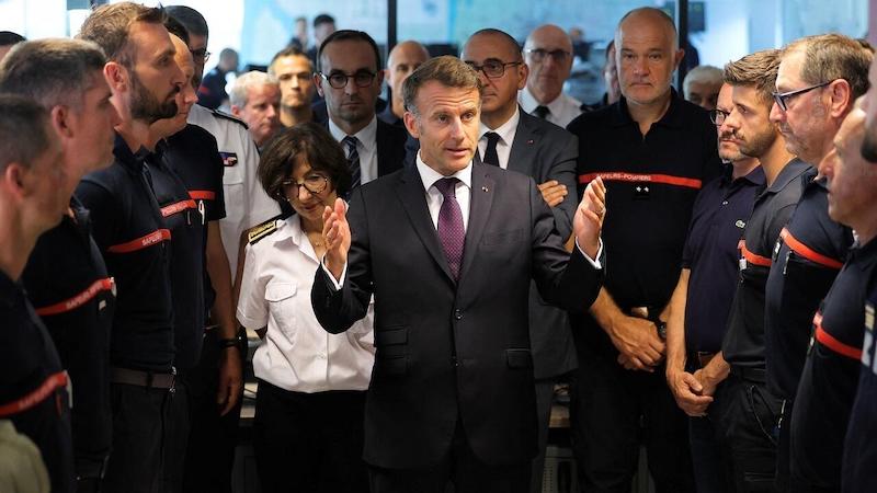 Incendies : le feu en Gironde est « stabilisé », le feu dans les Landes est « fixé », annonce Emmanuel Macron