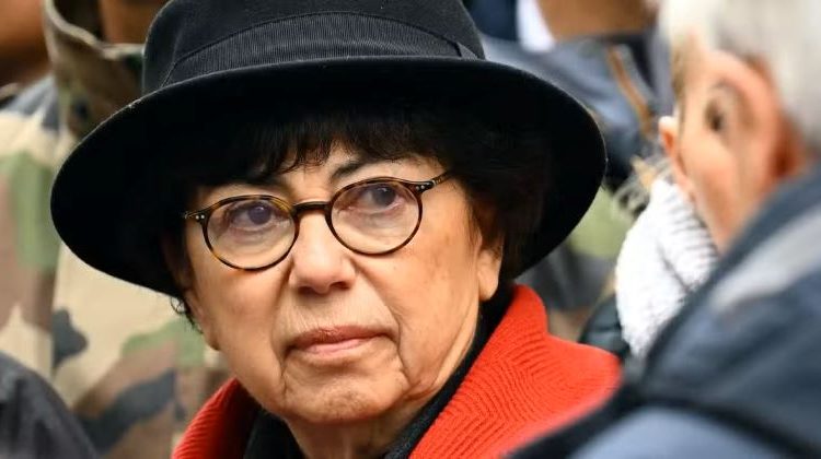 Elle proteste contre la réintroduction d&rsquo;un insecticide : la ministre de la Transition écologique envisage de démissionner