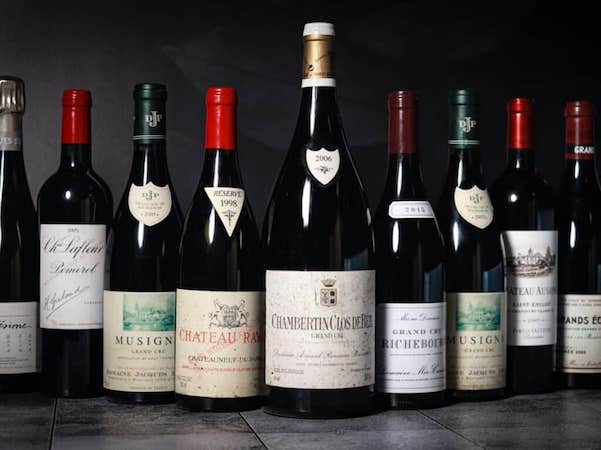 Incendie en Gironde: 44 bouteilles de grands crus volées dans une maison évacuée, un homme interpellé