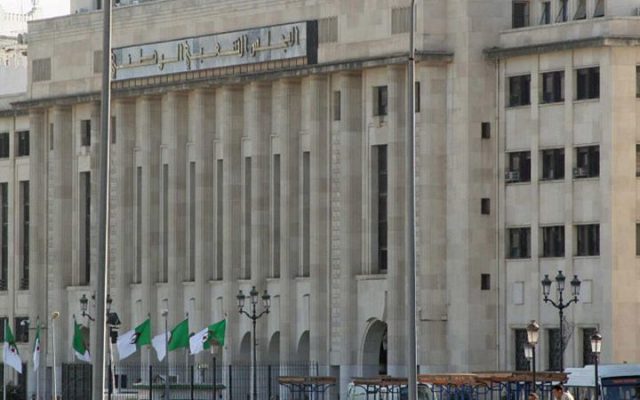 Désaveu du pouvoir en Algérie : très faible participation aux législatives
