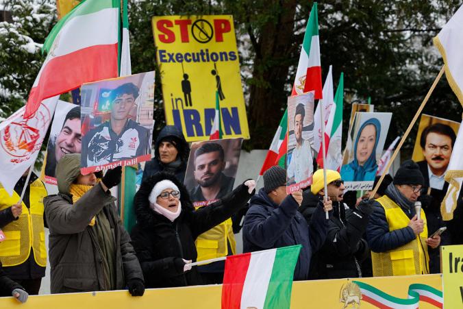 Iran : deux jeunes pendus pour la révolte de janvier