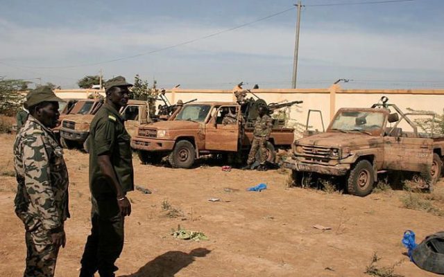Face aux terroristes islamistes : l’armée malienne de déroute en déroute