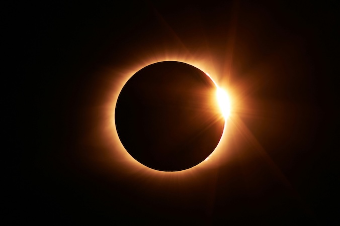 Eclipse solaire du 12 août : début du spectacle à 19 h 18 et atteindra son maximum à 20h20