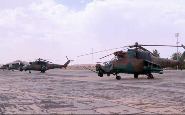 Lutte contre le terrorisme : l’Algérie dote le Niger de quatre hélicoptères et équipements militaires