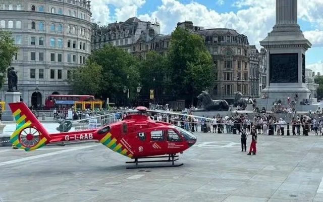 Attaque terroriste au couteau à Londres : quatre hommes poignardés dans le centre de la capitale, une femme arrêtée