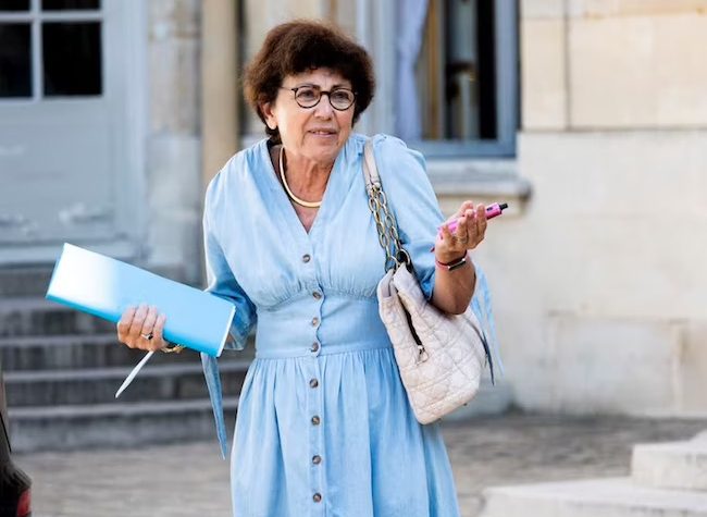Monique Barbut, la ministre qui encense Mélenchon au lieu de faire son travail