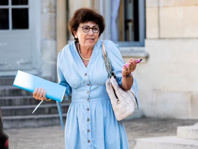 Monique Barbut, la ministre qui encense Mélenchon au lieu de faire son travail
