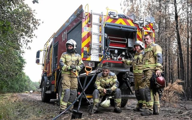 Incendie en Gironde : 70 pompiers ukrainiens prêtent main-forte à leurs homologues français