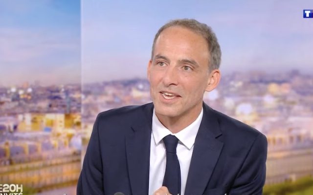 Présidentielle 2027 : Raphaël Glucksmann réclame au PS une charte des valeurs, qui exclurait « toute forme d&rsquo;accord avec La France insoumise »