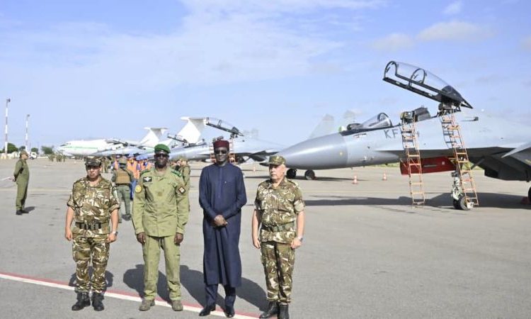 Tentative de coup d&rsquo;Etat au Niger : l&rsquo;Algérie envoie quatre avions de combat