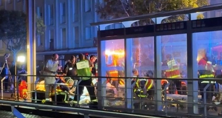« Un drame absolu » : à Caen, une voiture fonce sur la foule et fait deux morts et neuf blessés