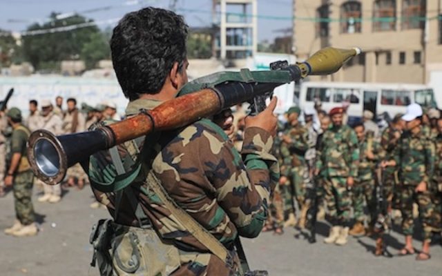 Avancées des islamites Houthis : échec américano-saoudien face à la fermeture du détroit Bab-el-Mandeb
