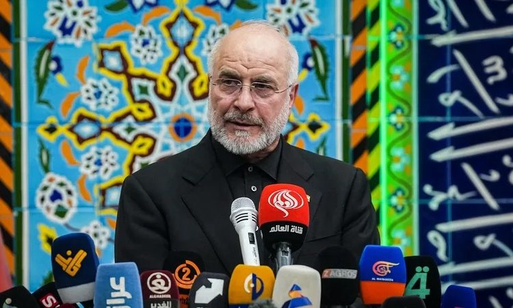 Guerre au Moyen-Orient : Le président du parlement iranien qualifie les États-Unis de « Satan » après une attaque lors d’un mariage, des pétroliers en feu dans le détroit d’Ormuz