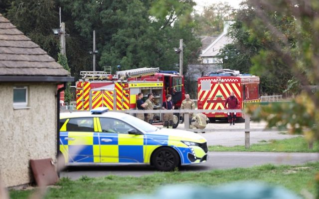 Projet d&rsquo;attaque contre une base militaire en Angleterre : cinq hommes soupçonnés de préparer un “acte terroriste” arrêtés et la police enquête sur un lien avec l&rsquo;Iran