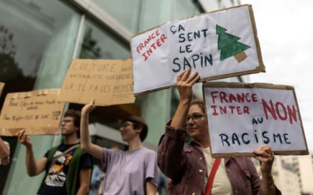 Affaire Charles Sapin à France Inter : trois cents signatures contre deux minutes d’antenne