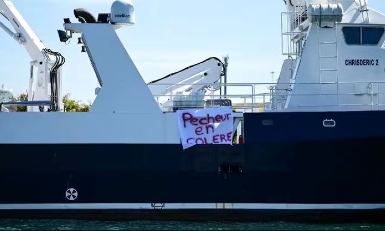 Flambée des prix des carburants : des mouvements de protestation des pêcheurs à Fos-sur-Mer, Frontignan et Sète