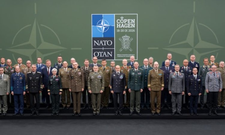 Guerre en Ukraine : Les 32 chefs militaires de l&rsquo;OTAN se sont rendu à Kiev mardi,  une première depuis huit ans