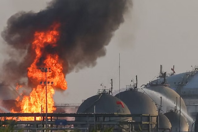 Guerre au Moyen-Orient : Les islamistes houthis du Yémen revendiquent une frappe sur un site du géant pétrolier saoudien Aramco à Riyad