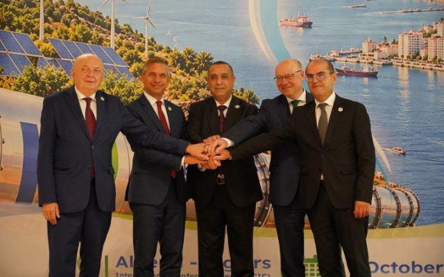 Projet SoutH2 Corridor : main dans la main pour produire de l&rsquo;énergie verte