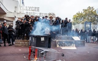 Blocage au lycée Paul-Eluard à Saint-Denis : le parquet de Bobigny ouvre une enquête pour violences sur des policiers