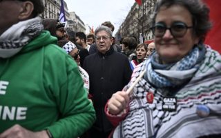 Les « casseurs » contre le mouvement social