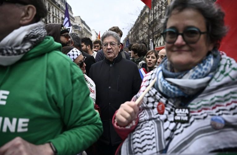 Les « casseurs » contre le mouvement social