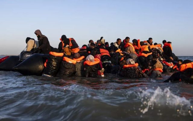 Mort de 31 migrants dans la Manche en 2021 : des passeurs condamnés à des peines allant jusqu&rsquo;à dix ans de prison