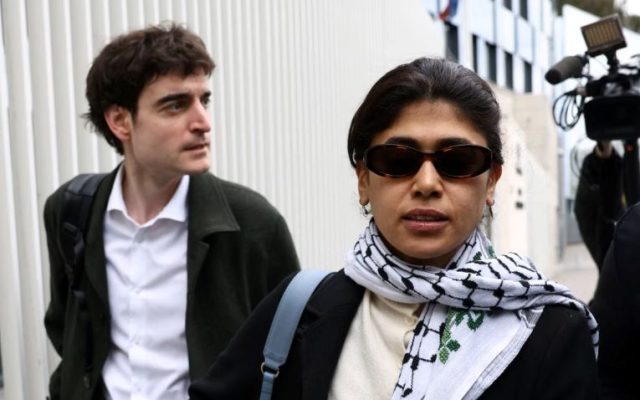 Procès de Rima Hassan : le parquet a requis dix mois de prison avec sursis et deux ans d&rsquo;inéligibilité